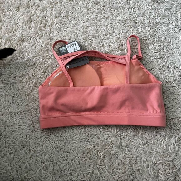 gymshark urban sport bra peach bellini extra small - Picture 3 of 4
